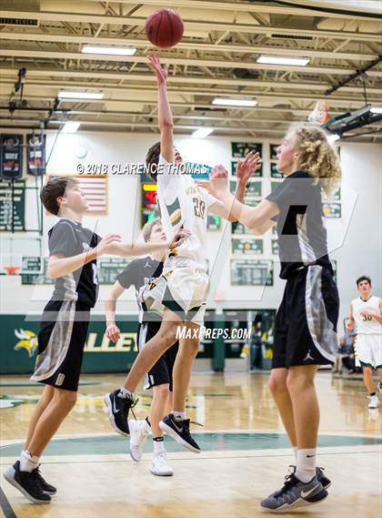 Thumbnail 1 in JV: Dominion @ Loudoun Valley photogallery.