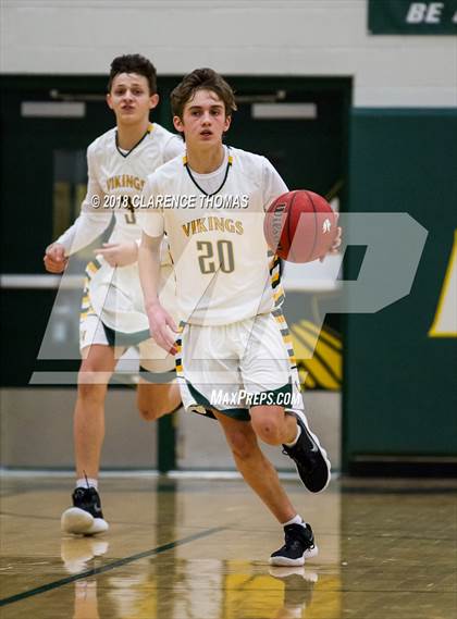 Thumbnail 3 in Dominion @ Loudoun Valley photogallery.