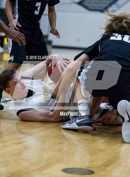 Thumbnail 2 in Dominion @ Loudoun Valley photogallery.