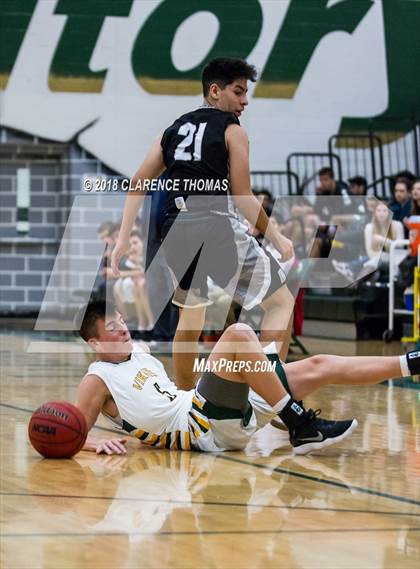 Thumbnail 2 in Dominion @ Loudoun Valley photogallery.