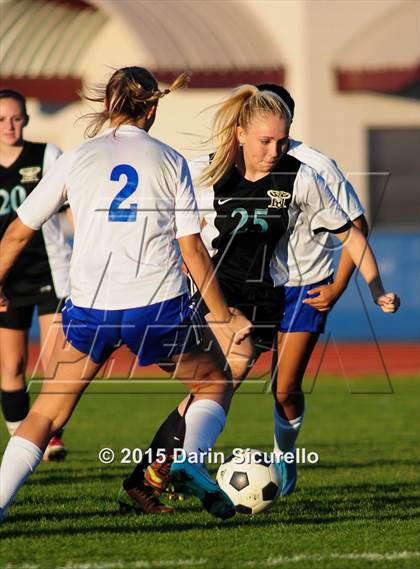 Thumbnail 2 in Mesquite vs. Highland photogallery.