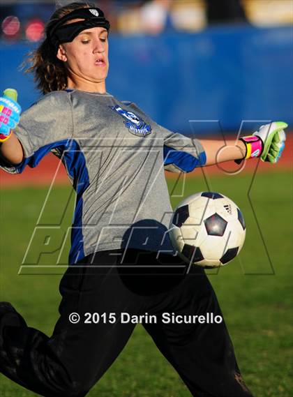 Thumbnail 3 in Mesquite vs. Highland photogallery.