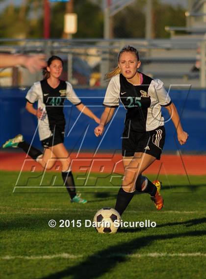 Thumbnail 3 in Mesquite vs. Highland photogallery.