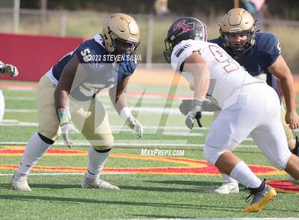 Thumbnail 1 in Mater Dei Catholic vs. Red Mountain (Honor Bowl) photogallery.