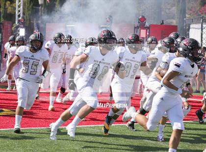 Thumbnail 2 in Mater Dei Catholic vs. Red Mountain (Honor Bowl) photogallery.