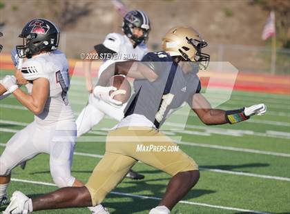 Thumbnail 1 in Mater Dei Catholic vs. Red Mountain (Honor Bowl) photogallery.