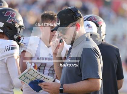 Thumbnail 1 in Mater Dei Catholic vs. Red Mountain (Honor Bowl) photogallery.