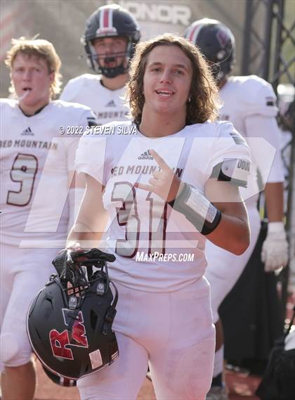 Thumbnail 3 in Mater Dei Catholic vs. Red Mountain (Honor Bowl) photogallery.