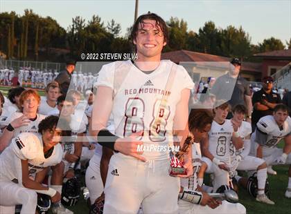 Thumbnail 1 in Mater Dei Catholic vs. Red Mountain (Honor Bowl) photogallery.
