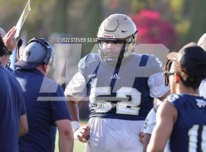 Thumbnail 1 in Mater Dei Catholic vs. Red Mountain (Honor Bowl) photogallery.