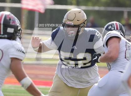 Thumbnail 2 in Mater Dei Catholic vs. Red Mountain (Honor Bowl) photogallery.