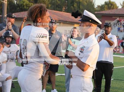 Thumbnail 1 in Mater Dei Catholic vs. Red Mountain (Honor Bowl) photogallery.