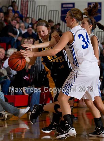 Thumbnail 3 in Waldron vs. Morristown (Shelby County Torunament) photogallery.