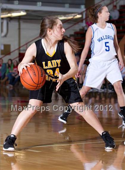 Thumbnail 2 in Waldron vs. Morristown (Shelby County Torunament) photogallery.