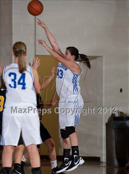 Thumbnail 2 in Waldron vs. Morristown (Shelby County Torunament) photogallery.