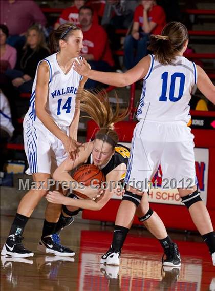 Thumbnail 1 in Waldron vs. Morristown (Shelby County Torunament) photogallery.