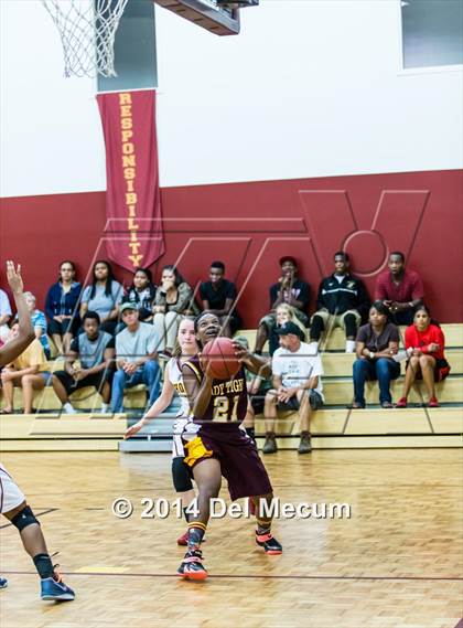 Thumbnail 1 in Middleton @ Brooks DeBartolo Collegiate photogallery.