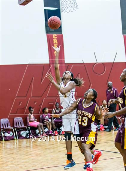 Thumbnail 3 in Middleton @ Brooks DeBartolo Collegiate photogallery.