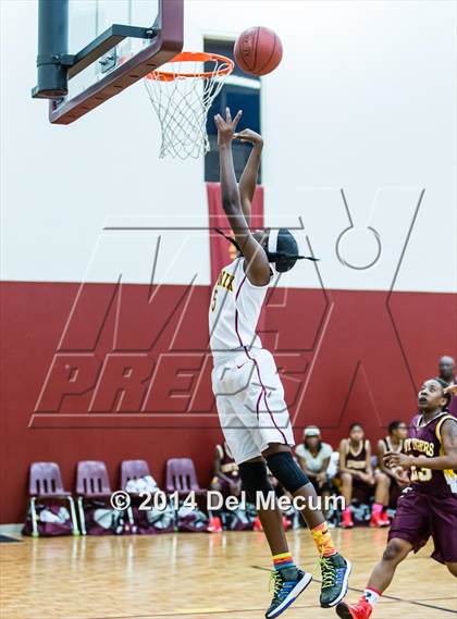 Thumbnail 1 in Middleton @ Brooks DeBartolo Collegiate photogallery.