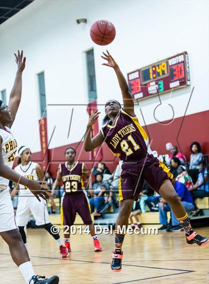 Thumbnail 3 in Middleton @ Brooks DeBartolo Collegiate photogallery.