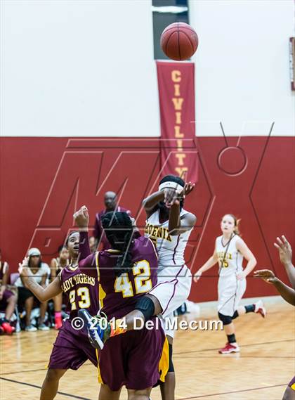 Thumbnail 2 in Middleton @ Brooks DeBartolo Collegiate photogallery.