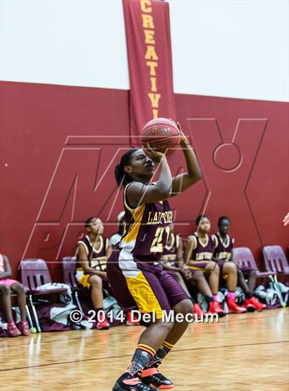 Thumbnail 1 in Middleton @ Brooks DeBartolo Collegiate photogallery.