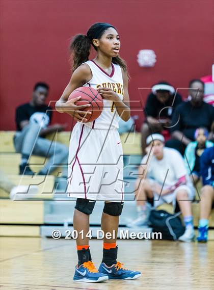 Thumbnail 1 in Middleton @ Brooks DeBartolo Collegiate photogallery.