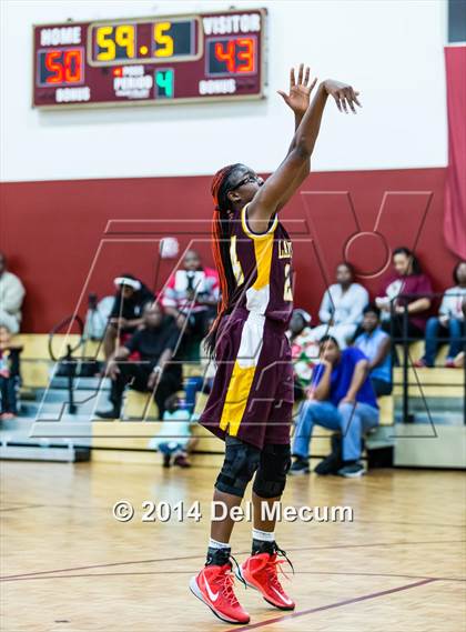 Thumbnail 2 in Middleton @ Brooks DeBartolo Collegiate photogallery.