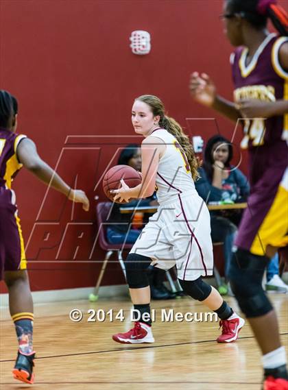 Thumbnail 3 in Middleton @ Brooks DeBartolo Collegiate photogallery.