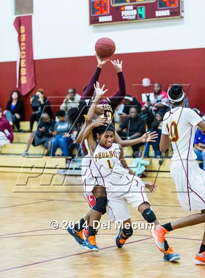 Thumbnail 1 in Middleton @ Brooks DeBartolo Collegiate photogallery.