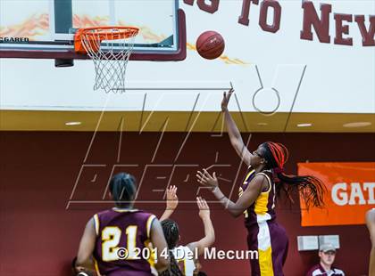 Thumbnail 1 in Middleton @ Brooks DeBartolo Collegiate photogallery.