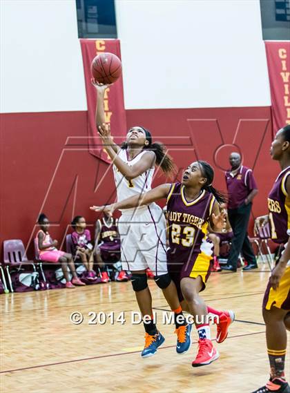Thumbnail 2 in Middleton @ Brooks DeBartolo Collegiate photogallery.
