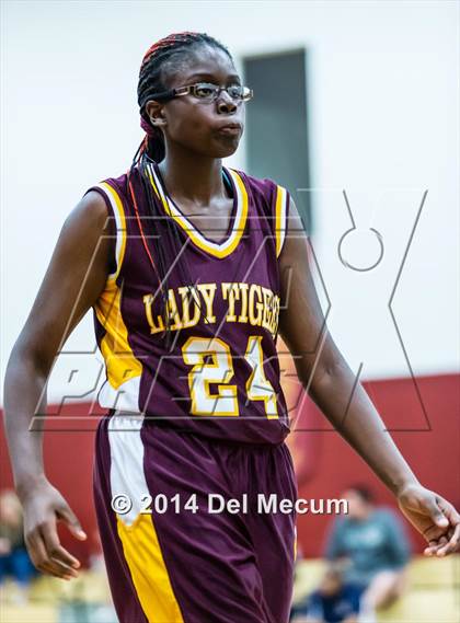 Thumbnail 3 in Middleton @ Brooks DeBartolo Collegiate photogallery.