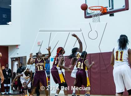 Thumbnail 3 in Middleton @ Brooks DeBartolo Collegiate photogallery.