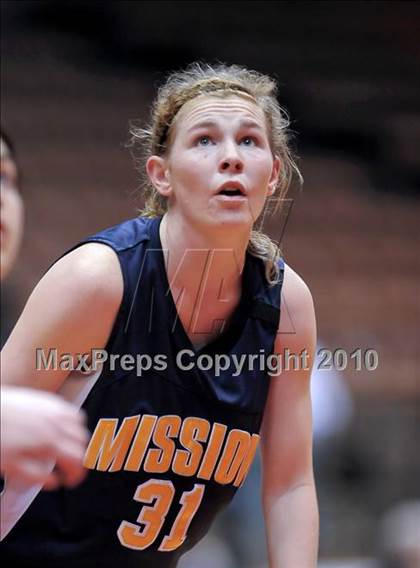 Thumbnail 3 in Mission Prep vs. Corcoran (CIF CS D4 Final) photogallery.