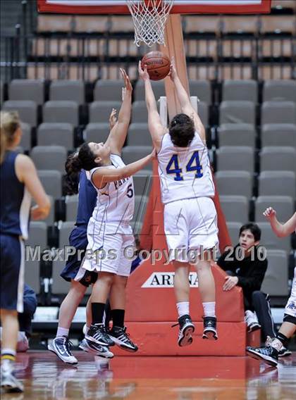 Thumbnail 3 in Mission Prep vs. Corcoran (CIF CS D4 Final) photogallery.