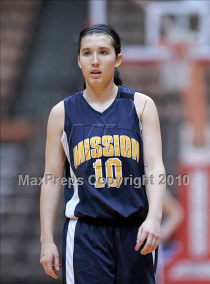 Thumbnail 2 in Mission Prep vs. Corcoran (CIF CS D4 Final) photogallery.