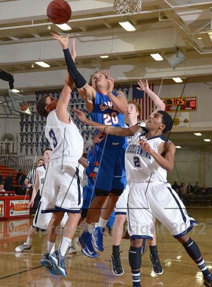 Thumbnail 3 in Bellarmine Prep vs. St. Joseph Notre Dame (Father Barry Christmas Classic) photogallery.
