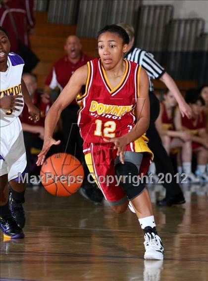 Thumbnail 1 in Lynwood vs. Downey photogallery.