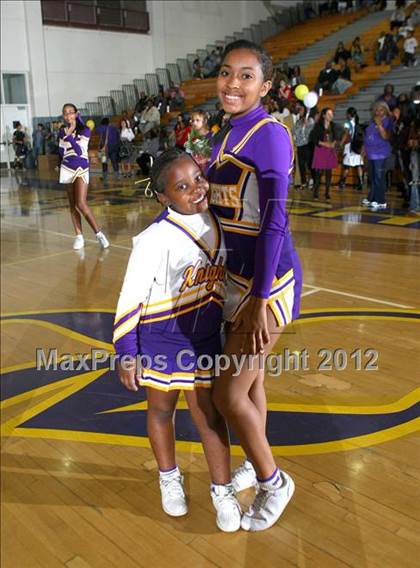 Thumbnail 1 in Lynwood vs. Downey photogallery.