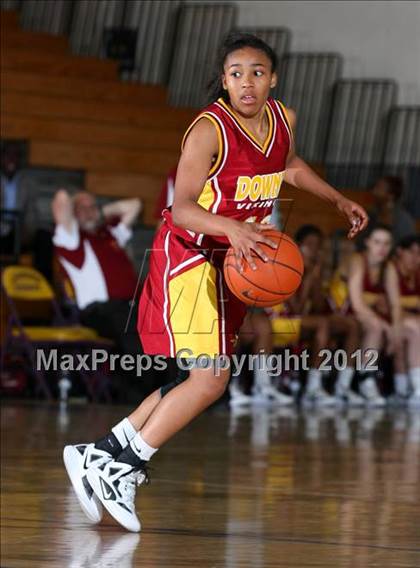 Thumbnail 1 in Lynwood vs. Downey photogallery.