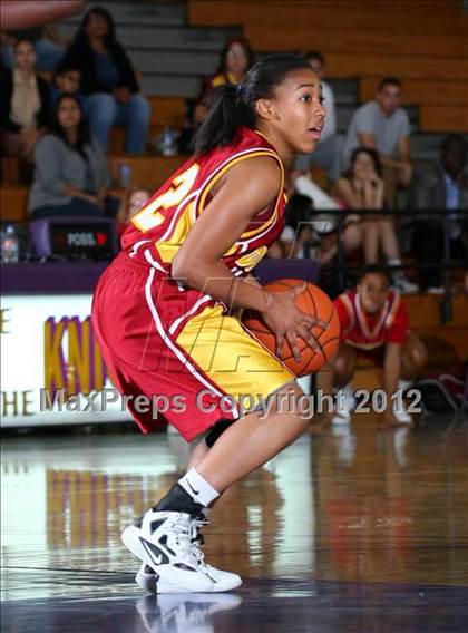 Thumbnail 1 in Lynwood vs. Downey photogallery.