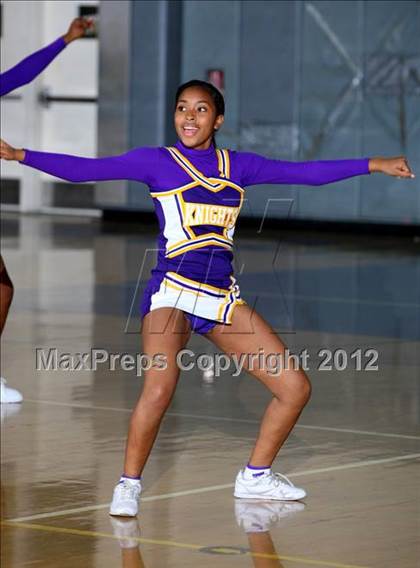Thumbnail 3 in Lynwood vs. Downey photogallery.