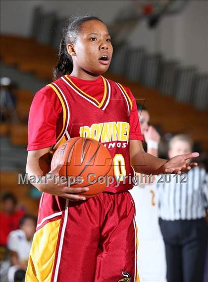 Thumbnail 1 in Lynwood vs. Downey photogallery.