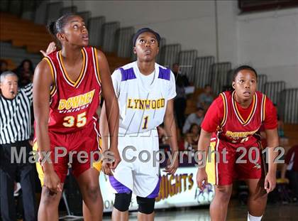 Thumbnail 2 in Lynwood vs. Downey photogallery.