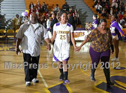 Thumbnail 1 in Lynwood vs. Downey photogallery.