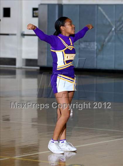 Thumbnail 1 in Lynwood vs. Downey photogallery.