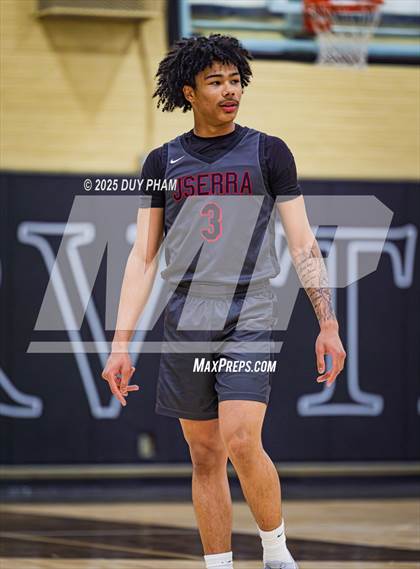 Thumbnail 1 in JSerra Catholic @ Servite photogallery.