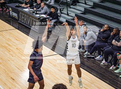 Thumbnail 2 in JSerra Catholic @ Servite photogallery.