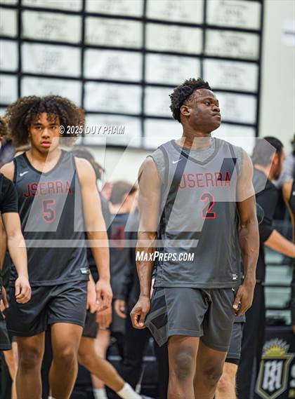 Thumbnail 2 in JSerra Catholic @ Servite photogallery.